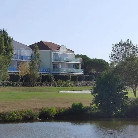 דירה 3 Pieces Avec Grande Terrasse Sur Le Golf De Port Bourgenay